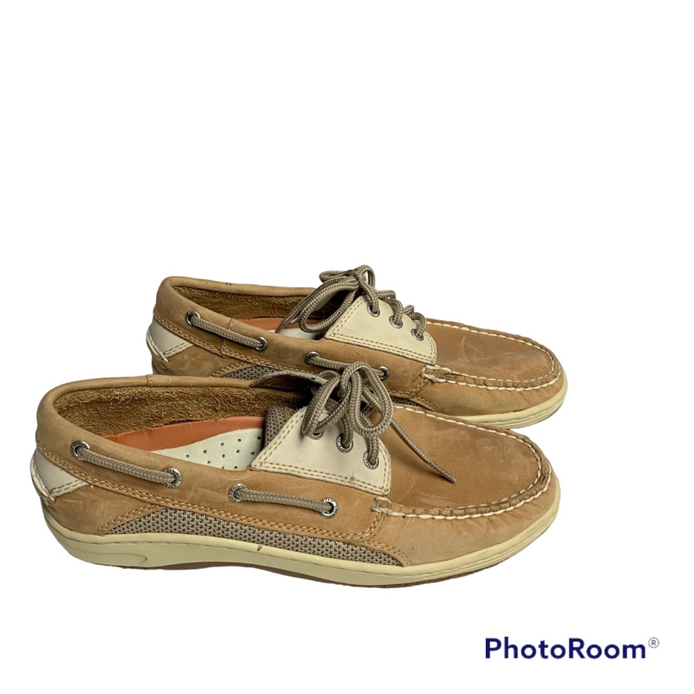 Sperry top siders Men’s size 7.5.  Light tan and cream leather and mesh